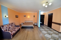 Квартира-студия пер. Долинный, 15а (персиковая)