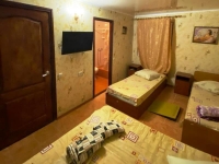 Гостевой дом «Lion» - номер «Стандарт» 4-х местный фото 3