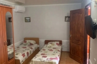 Гостевой дом «Lion» - номер «Семейный» 2-х комнатный фото 19