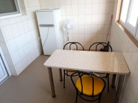 Гостевой дом «Донбас» - номер 2-3-Х местный с кухней фото 9