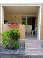 Гостевой дом «Донбас» - номер 3-5 Ти местный с кухней фото