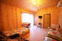 База отдыха «Лукоморье» - номер Четырехместный на первом этаже