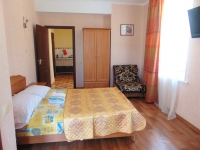 Апартаменты «Snug House» - номер Апартамент «Оранж» – для семьи или компании