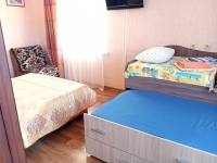 Апартаменты «Snug House» - номер Апартамент «Оранж» – для семьи или компании фото 5