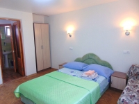 Апартаменты «Snug House» - номер Апартамент «Мята» фото 3