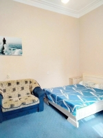 Ялта, ул. Боткинская, 17/3